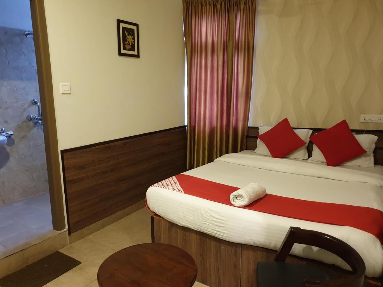 Hotel Indiana Shillong Ngoại thất bức ảnh